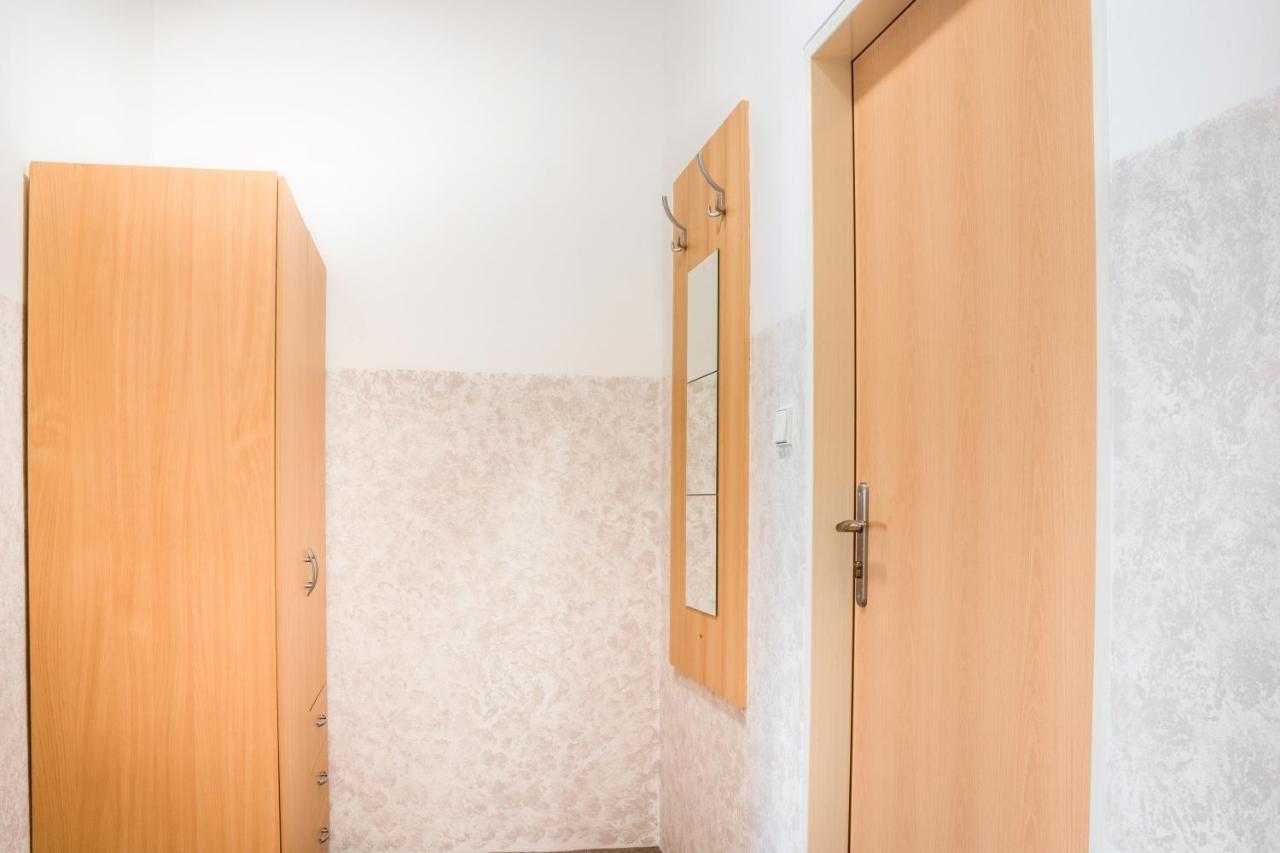 Hotel Zannam Brno Buitenkant foto