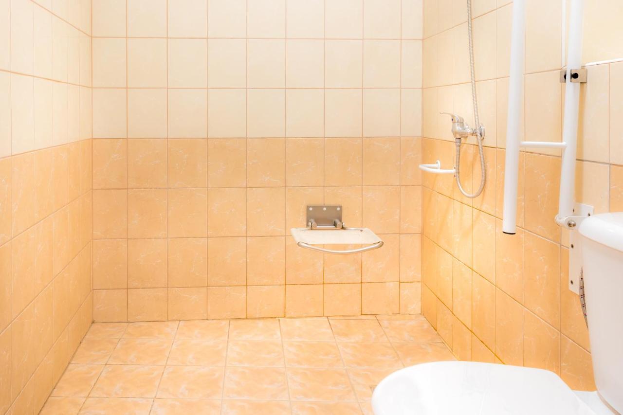 Hotel Zannam Brno Buitenkant foto